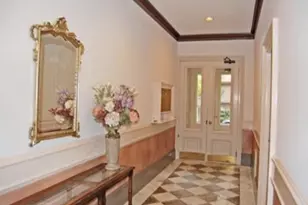 241 Beacon St, Boston, MA 02116 - Photo 3