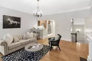 241 Beacon St, Boston, MA 02116 - Photo 9