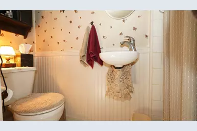 70 Westwood Park Circle, Attleboro, MA 02703 - Photo 31