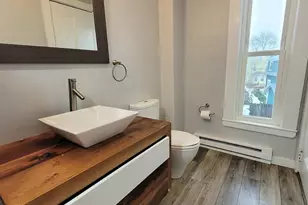 24 Myrtle St, Framingham, MA 01702 - Photo 9