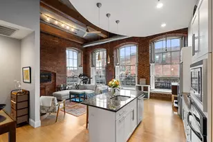 30 Market St, Lowell, MA 01852 - Photo 13