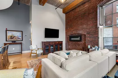 30 Market St #1, Lowell, MA 01852 - Photo 11