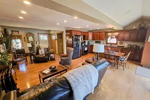 67 S Charlton Shore Rd, Charlton, MA 01507 - Photo 21