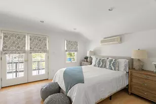 13 Young St, Edgartown, MA 02539 - Photo 9