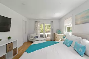 13 Young St, Edgartown, MA 02539 - Photo 17