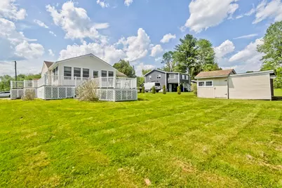 25 Ballard St, Easthampton, MA 01027 - Photo 9