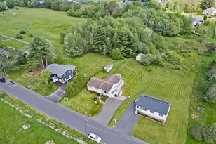 25 Ballard St, Easthampton, MA 01027 - Photo 11