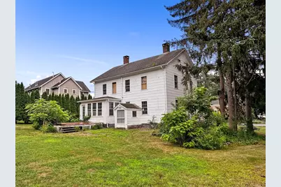 19 Mendon Rd, North Attleboro, MA 02760 - Photo 5