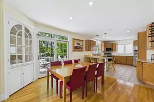 18 Jenness St, Quincy, MA 02169 - Photo 11