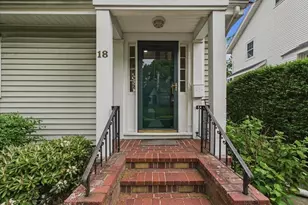 18 Jenness St, Quincy, MA 02169 - Photo 3