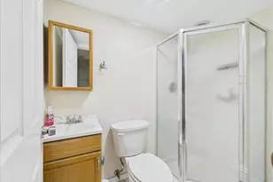18 Jenness St, Quincy, MA 02169 - Photo 21