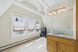 18 Jenness St, Quincy, MA 02169 - Photo 23