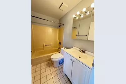 35 Desmoines Road #510, Quincy, MA 02169 - Photo 17
