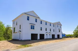 10 Harrison Ave, Bourne, MA 02532 - Photo 3