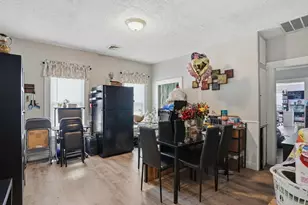 196 Irving St, Fall River, MA 02723 - Photo 23