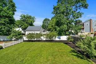 2 Swains Pond Ave, Melrose, MA 02176 - Photo 37
