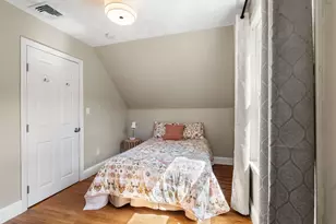 2 Swains Pond Ave, Melrose, MA 02176 - Photo 27