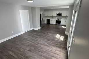 32 Main St, Monson, MA 01057 - Photo 9