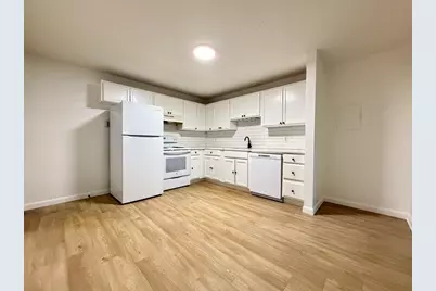 18 Pierce Street #3B, Foxboro, MA 02035 - Photo 3