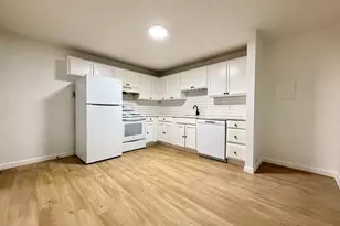 18 Pierce St, Foxboro, MA 02035 - Photo 3