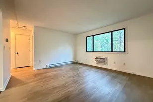 18 Pierce St, Foxboro, MA 02035 - Photo 7