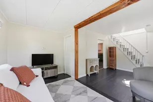 209 Adams St, Agawam, MA 01001 - Photo 15