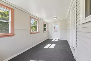 209 Adams St, Agawam, MA 01001 - Photo 17