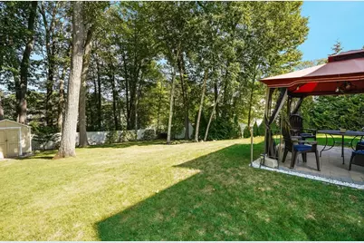 54 Maplewood Ave, Methuen, MA 01844 - Photo 29