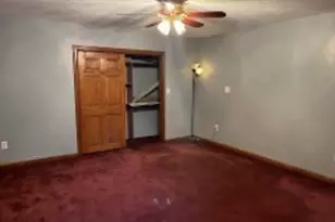 33 Princeton St, Boston, MA 02128 - Photo 5