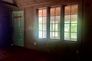 32 Hollow Rd, Wales, MA 01081 - Photo 5
