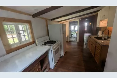 32 Hollow Rd, Wales, MA 01081 - Photo 9