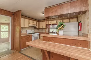 39 Friendship Dr, West Bridgewater, MA 02379 - Photo 15