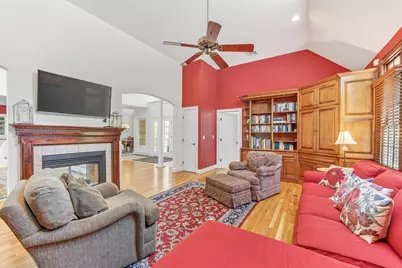 382 Falmouth Woods Rd, Falmouth, MA 02536 - Photo 7