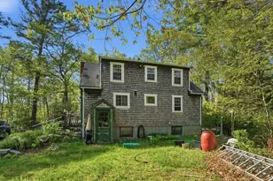 14 Chapel Rd, Mattapoisett, MA 02739 - Photo 5