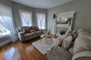 69 Mitlon St, Dedham, MA 02026 - Photo 5