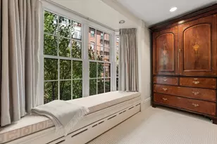 13 W Cedar St, Boston, MA 02108 - Photo 33