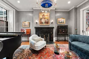 13 W Cedar St, Boston, MA 02108 - Photo 3