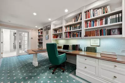 13 West Cedar St, Boston, MA 02108 - Photo 27