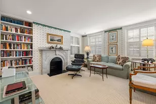 13 W Cedar St, Boston, MA 02108 - Photo 29