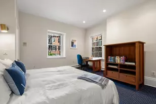 13 W Cedar St, Boston, MA 02108 - Photo 35