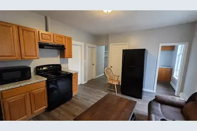 16 W Oberlin St, Worcester, MA 01610 - Photo 3