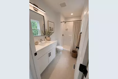 39 Lincoln Street #B, Webster, MA 01570 - Photo 15
