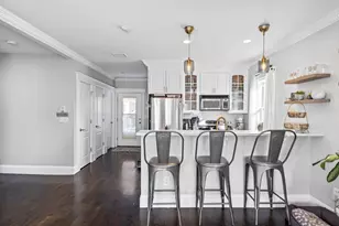 174 W 9th St, Boston, MA 02127 - Photo 5