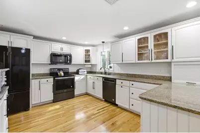 18 Harding St, Milford, MA 01757 - Photo 13