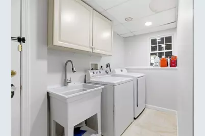 18 Harding St, Milford, MA 01757 - Photo 21