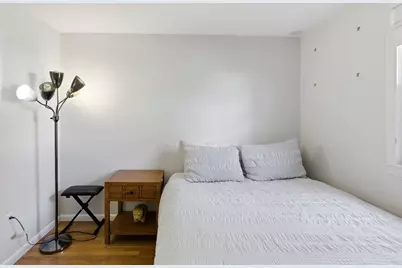 18 Harding St, Milford, MA 01757 - Photo 27