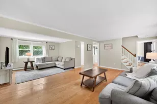51 Lantern Ln, West Springfield, MA 01089 - Photo 5