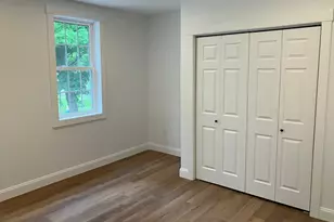 35 West St, Petersham, MA 01366 - Photo 15
