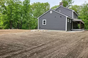 35 West St, Petersham, MA 01366 - Photo 19