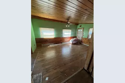 294 Mount Pleasant St, New Bedford, MA 02746 - Photo 13